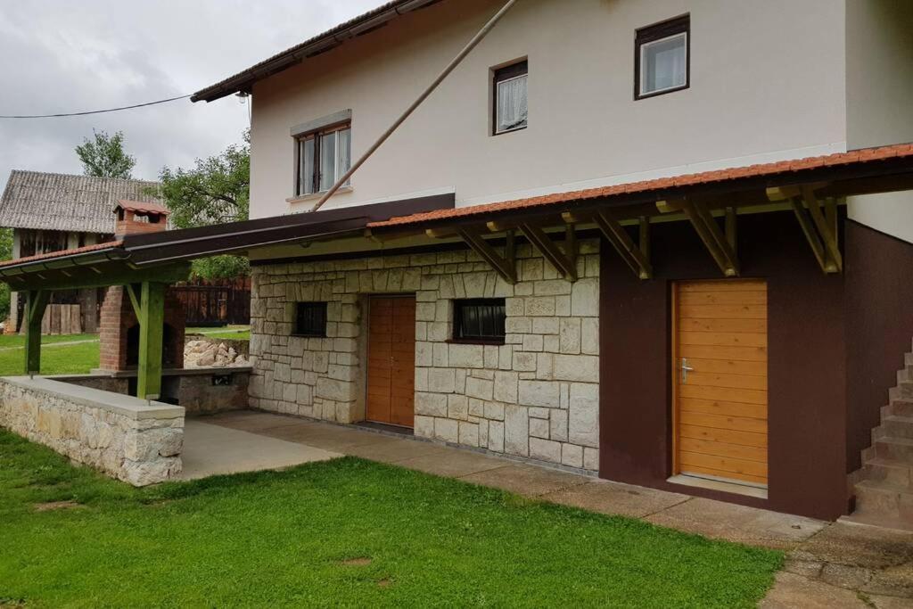 Guest House Pinus Generalski Stol Ngoại thất bức ảnh