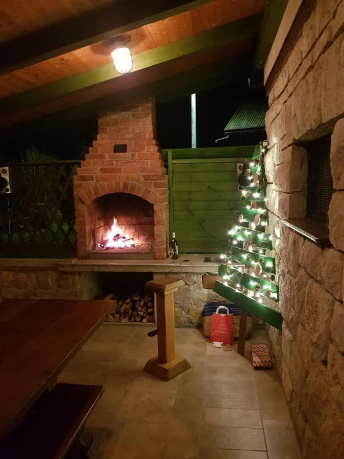 Guest House Pinus Generalski Stol Ngoại thất bức ảnh
